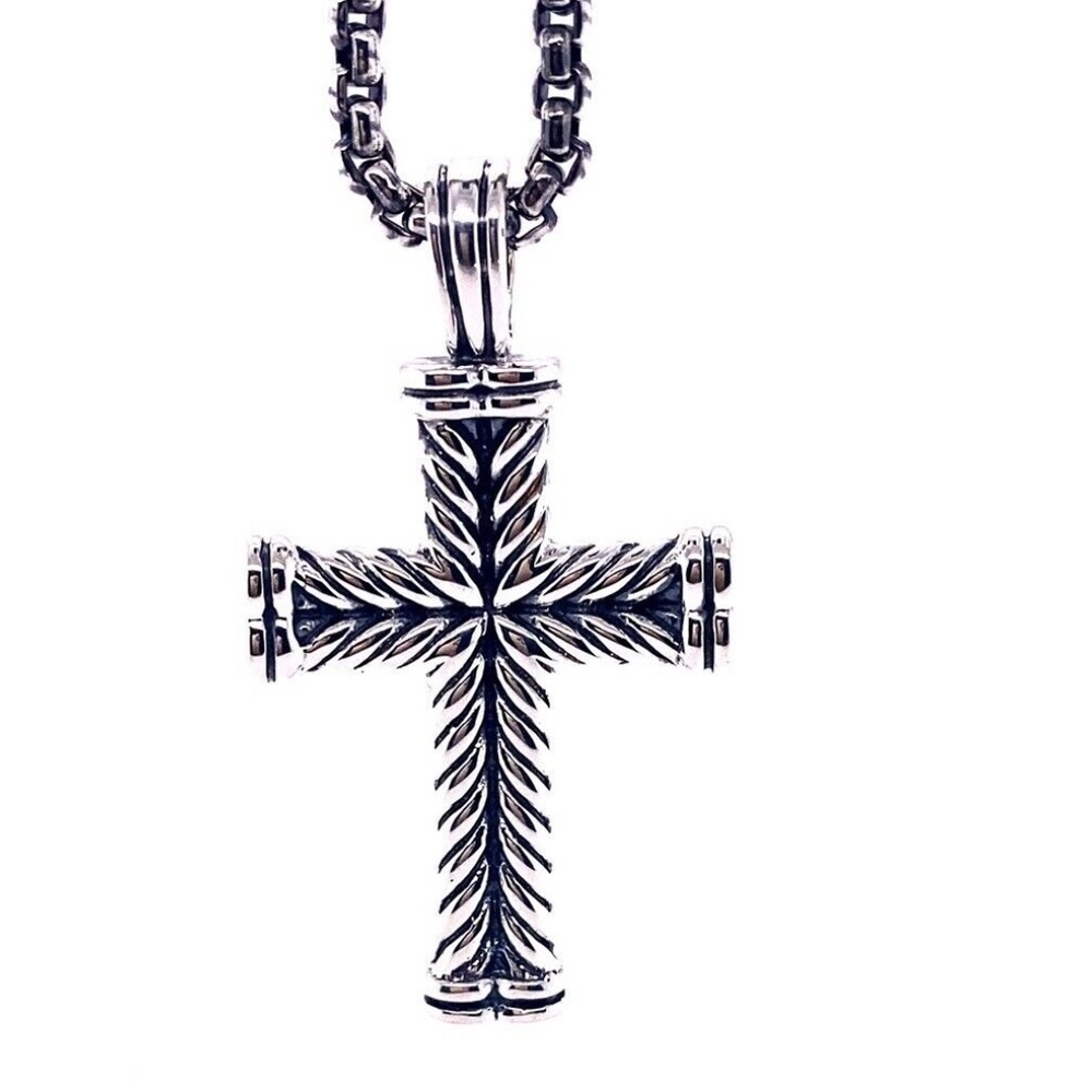 David Yurman Sterling Silver Chevron Cross Pendant & Chain